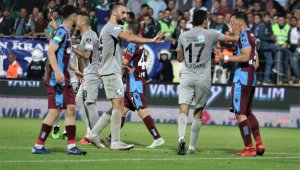 Trabzonspor galibiyetle bitirdi