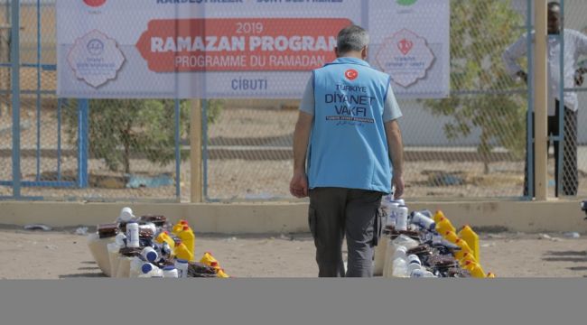 Türkiye Diyanet Vakfından Cibuti'deki Yemenli mültecilere Ramazan yardımı