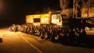 Van'da 126 kaçak göçmen yakalandı