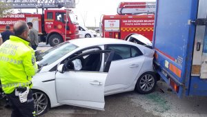 Van'da zincirleme trafik kazası: 6 yaralı