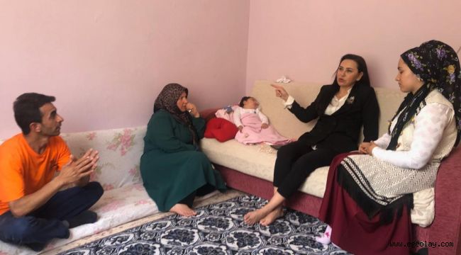 Ak Parti İzmir İl Başkanlığı Elif Su Bebeğe Sahip Çıktı