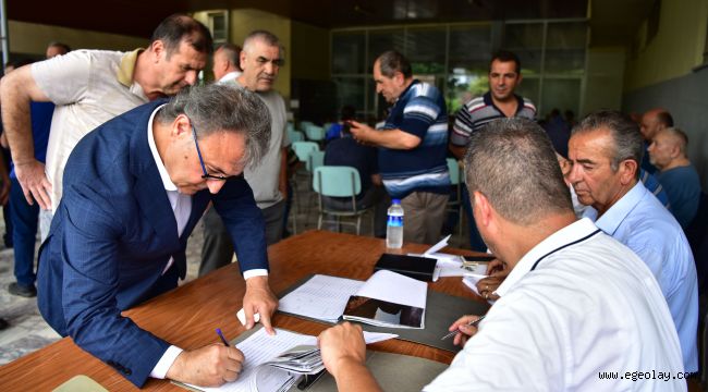 Bornova'da hurda araç sorunu çözülüyor