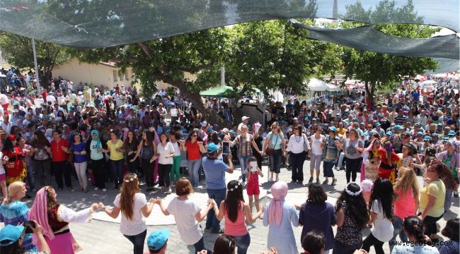 Bornova'da kiraz buluşması