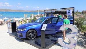 Yeni BMW 3 Serisi bayram tatili süresince Türkiye'de ilk kez Çeşme'de otomobilseverlerle buluşuyor