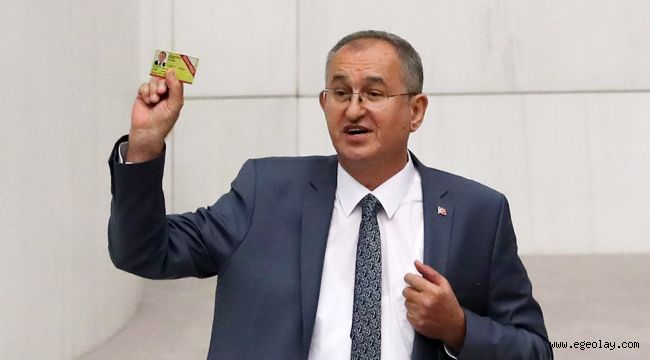 CHP İzmir Milletvekili Atila Sertel: "Basın kartının rengini bırakın gazetecilerin sorunlarına bakın"