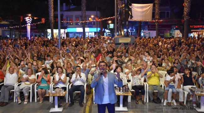 Dikili'de Yaz Konserleri Başladı