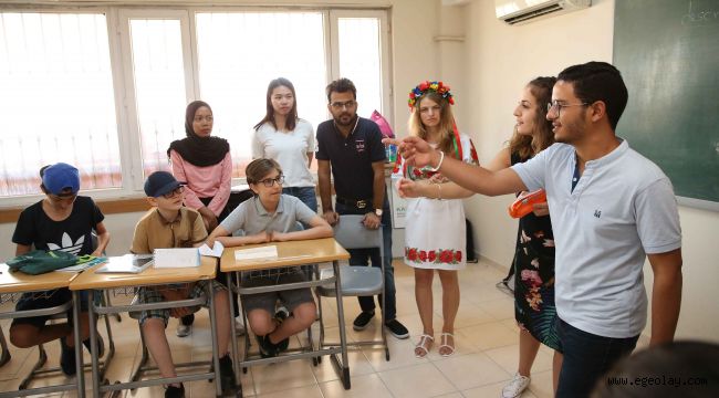 Dünya Gençleri Karşıyaka'da Buluşuyor