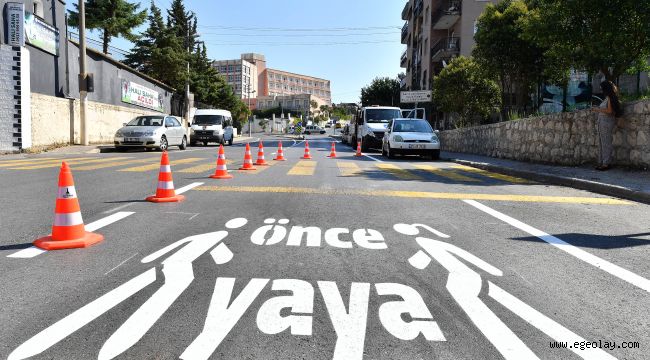 İzmir'de 170 noktada 'Önce Yaya' uyarısı