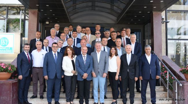 İZTO'dan Büyükşehir'e "İzmir Dosyası"