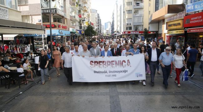 O büyük acı Konak'ta anıldı