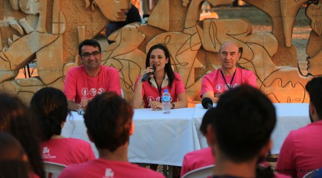Öğrenciler ve Başkanlar İzmir'i Konuştu