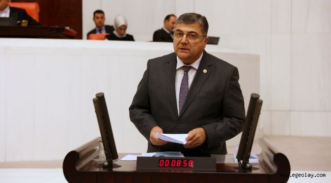 Sındır; "Okul ismi değiştirmekle daha "nitelikli" bir eğitim verilebileceği mi düşünülmekte!"