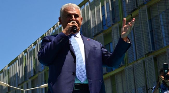 Yıldırım İzmir'de konuştu :'Nerede olursak olalım her zaman İzmir bizim kalbimizdedir'