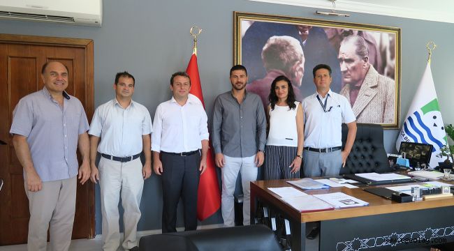 Deniz Bilimciler Başkan Gürbüz'ü Ziyaret Etti