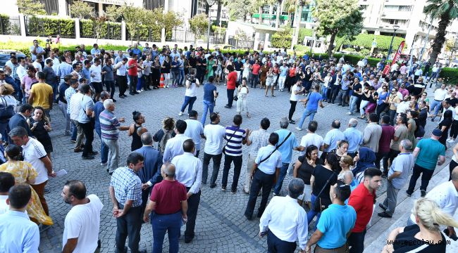 İzmir'de memurlara yüzde 72 oranında zam yapıldı