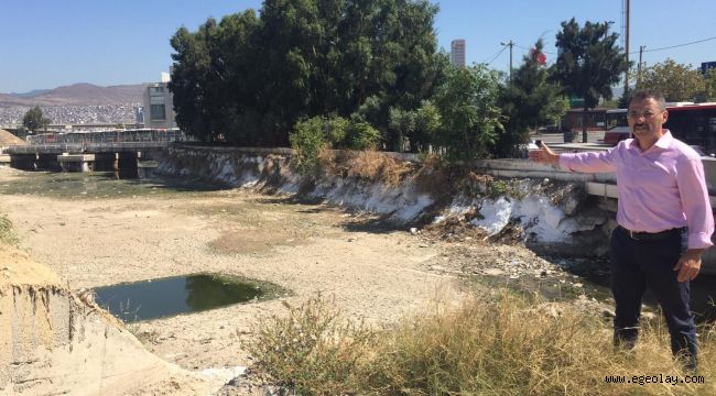 İzmir'de Sağlık; Kireç Kamyon ve Dozer Mi?