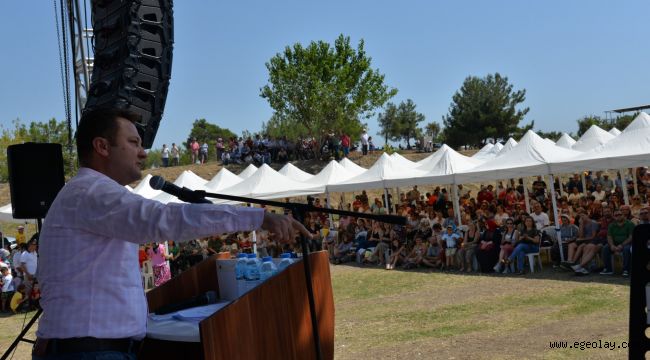 Menemen 2. Bozalan İncir Festivali'ne büyük ilgi