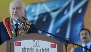 Bahçeli: Küresel güçlerin oyalamalarına izin veremeyiz