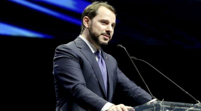 Bakan Albayrak 3 yıllık ekonomi programını açıkladı