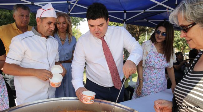 Buca'da aşure bereketi