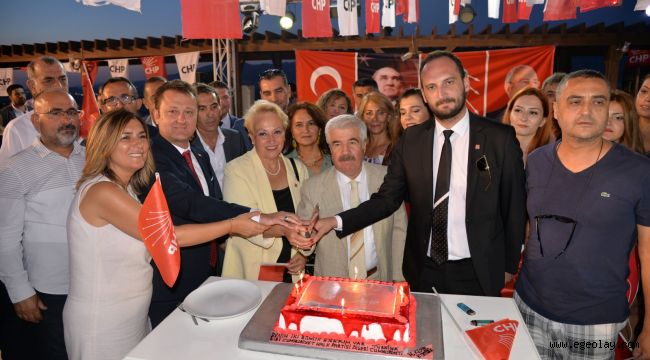 Cumhuriyet Halk Partisi'nin kuruluşunun 96., Menemen'in kurtuluşunun 97. yılı kutlandı