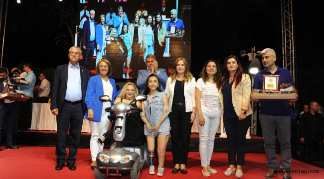 Eğitime en güzel teşvik Balçova'da