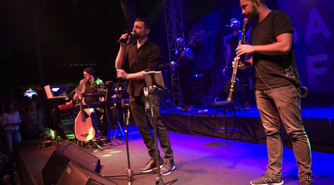 İEF sokakları rengarenk