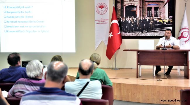 Yerel üreticilere kooperatifçilik eğitimi