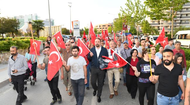 Binlerce Çiğlili Cumhuriyet için Yürüyecek 