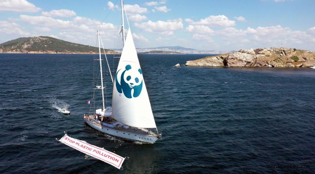 Blue Panda İstanbul'dan İzmir'e Yelken Açtı