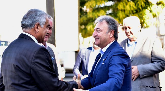 Bornova'da projeler mahalle gezilerinden çıkıyor