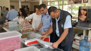 Çiğli'de Okul Kantinlerine Hijyen Denetimi