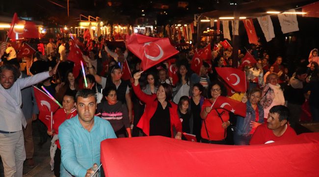Karaburun'da Cumhuriyet Bayramı coşkusu