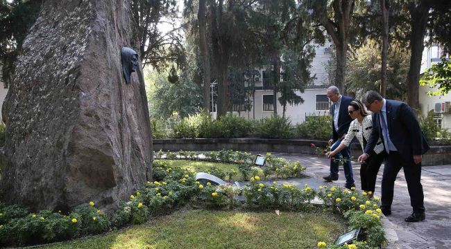 Tugay ve Sertel, Zübeyde Anne'yi unutmadı