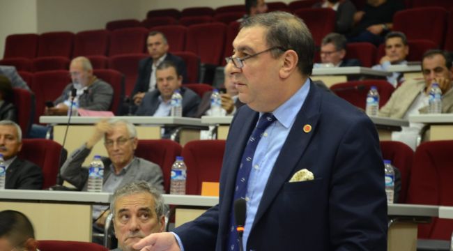 AK Parti'li Boztepe'den flaş çıkış: Çöp 13 yıl daha Çiğli'de!