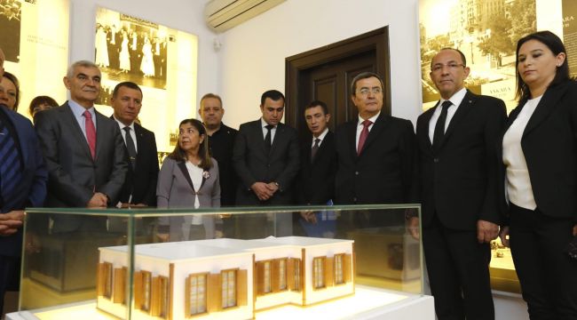 Batur Atatürk'ü doğduğu evde andı 