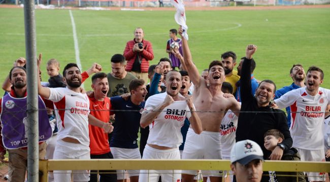 Bergama Belediyespor şampiyonluğa koşuyor