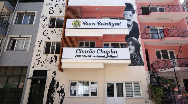 Buca'nın "Cemal Hoca'sı" öğrencileriyle ölümsüzleşecek 