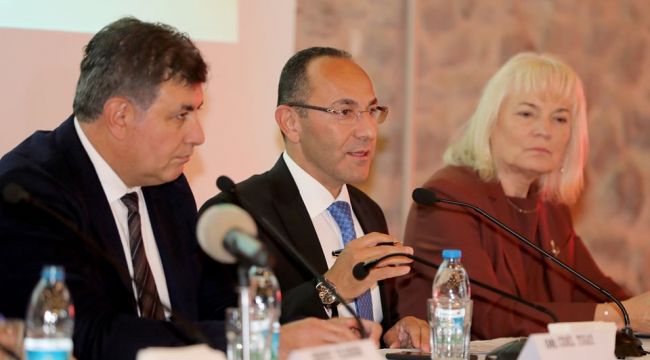 Burak Oğuz, Küresel Isınma Kurultayı'nda konuştu 