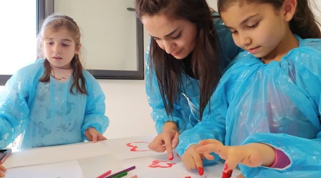 Gaziemir'de çocukların iç dünyasına yolculuk