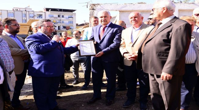 Hasan Türkmen'in Adı Ömür Boyu Yaşayacak