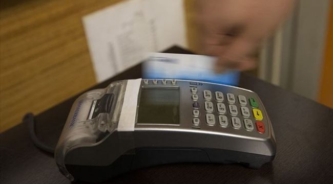 Kredi kartı komisyonuna tavan sonrası bankalar taksitleri kesti