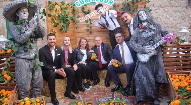 Mandalinanın Cennetinde Coşkulu Festival