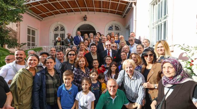 Ulu Önder Atatürk Buca'da çok özel sergiyle anıldı 