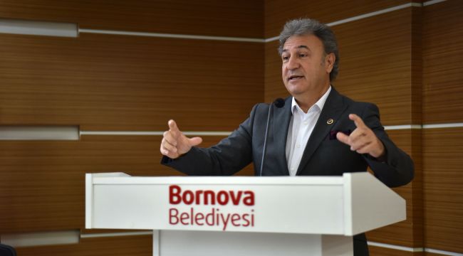 Üniversiteli gençler Bornova için tasarlayarak 