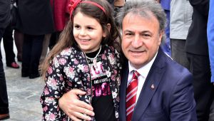 Başkan Mustafa İduğ: "Kadınlar hayatın içinde olmalı"