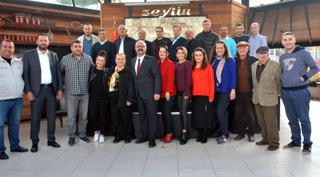 CHP Kemalpaşa İlçe Başkan adayı Cemil Balyeli yönetim kadrosunu tanıttı!