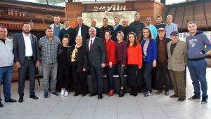 CHP Kemalpaşa İlçe Başkan adayı Cemil Balyeli yönetim kadrosunu tanıttı!
