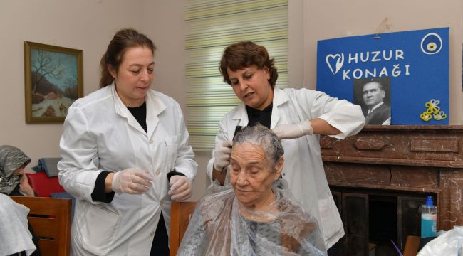 Çiğli Belediyesi'nden kadın ve erkeklere kişisel bakım