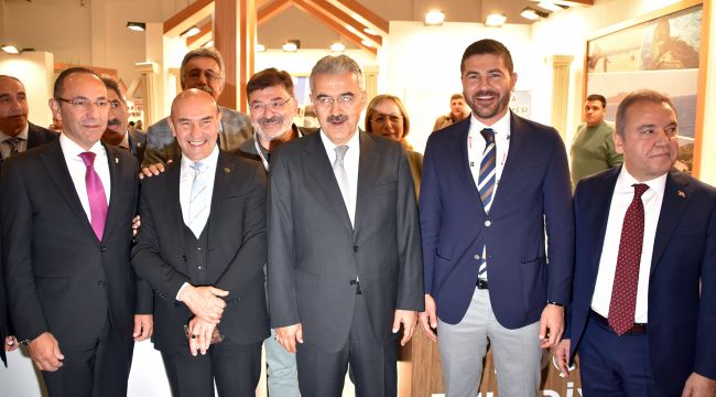 Foça Travel Turkey İzmir'e Büyük Renk Kattı